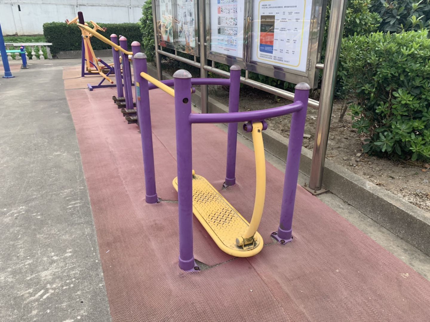 晃板健身器 晃板健身器