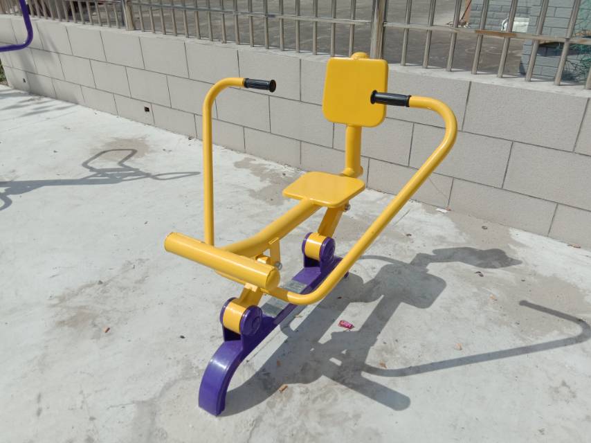 自重式平推訓練器