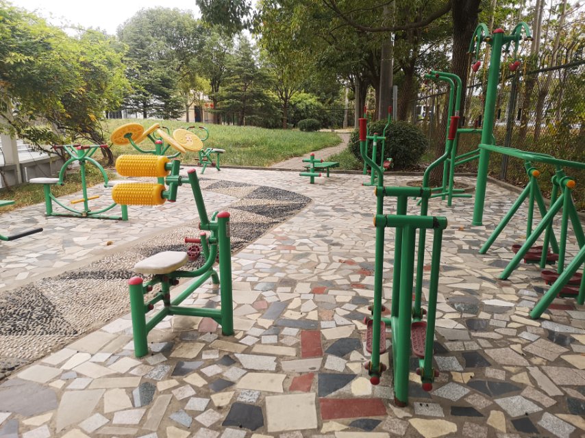 陳行居委會健身點 陳行居委會健身點