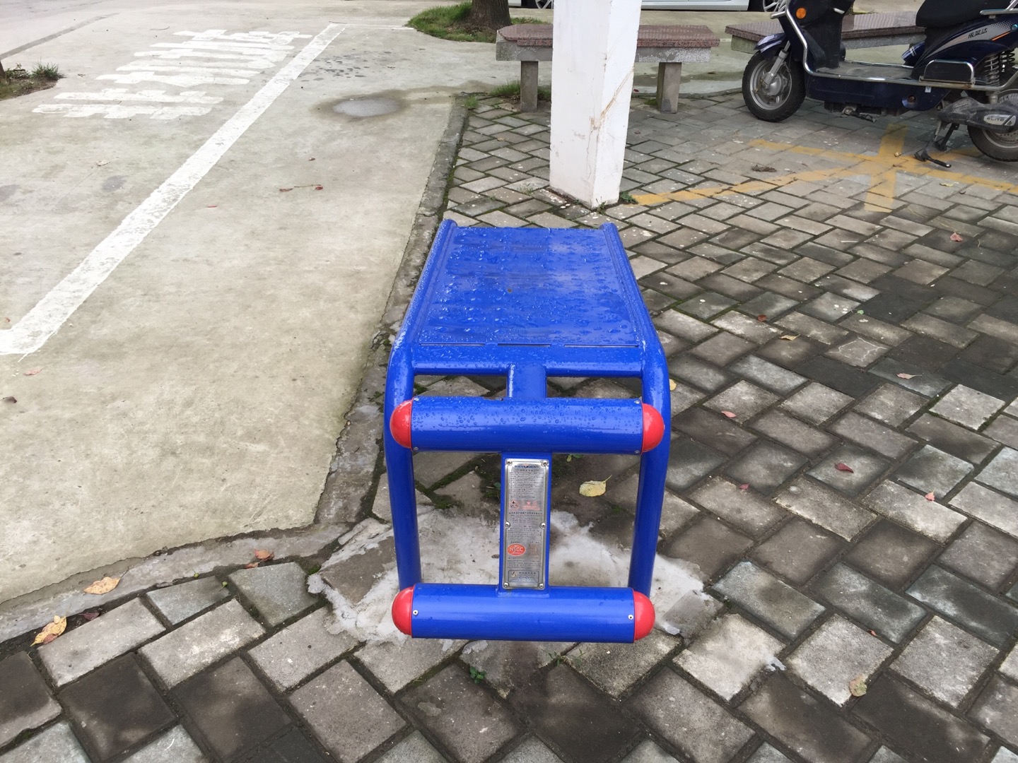 仰臥起坐板 仰臥起坐板