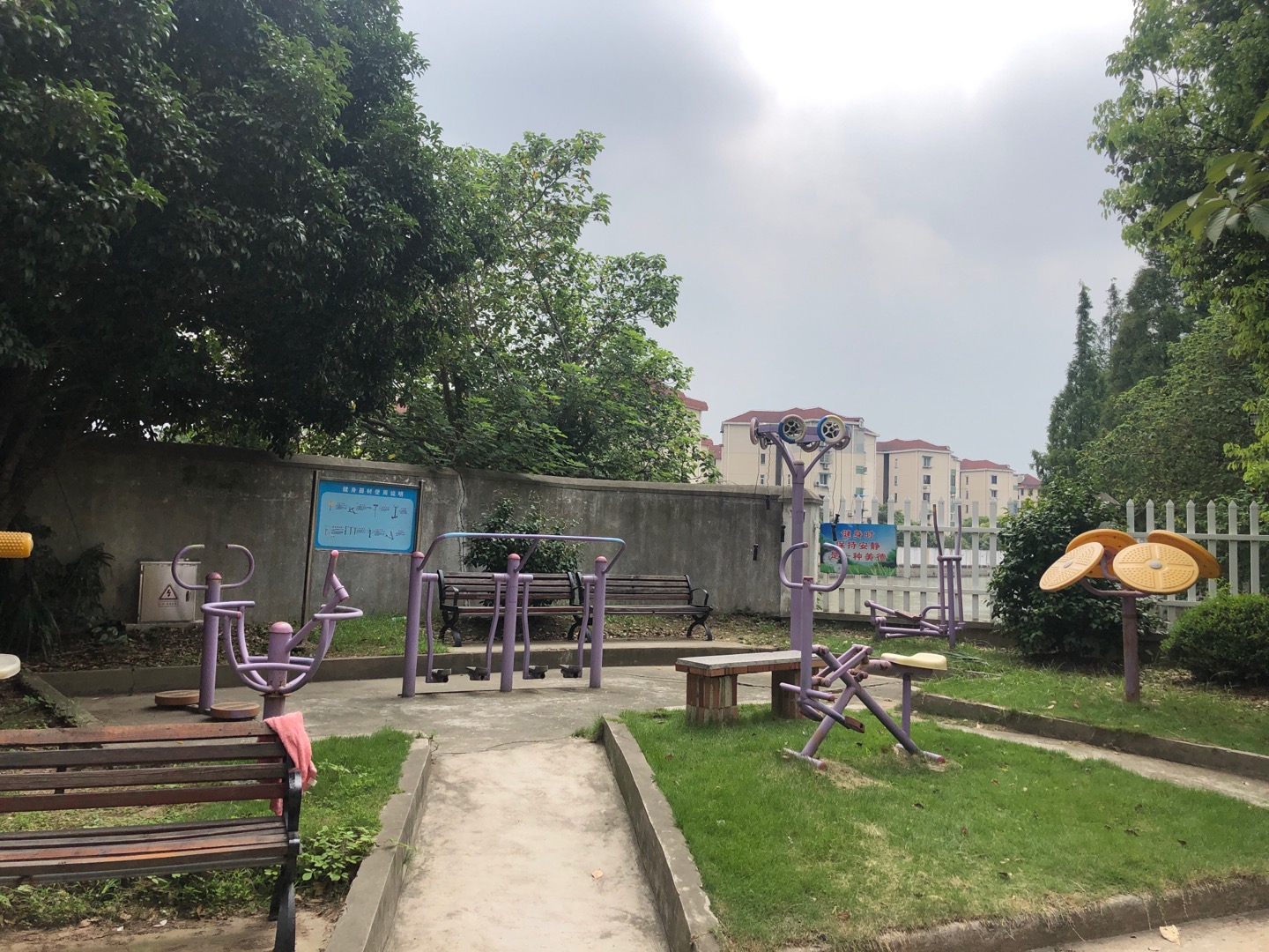 江橋新苑2019弄健身點