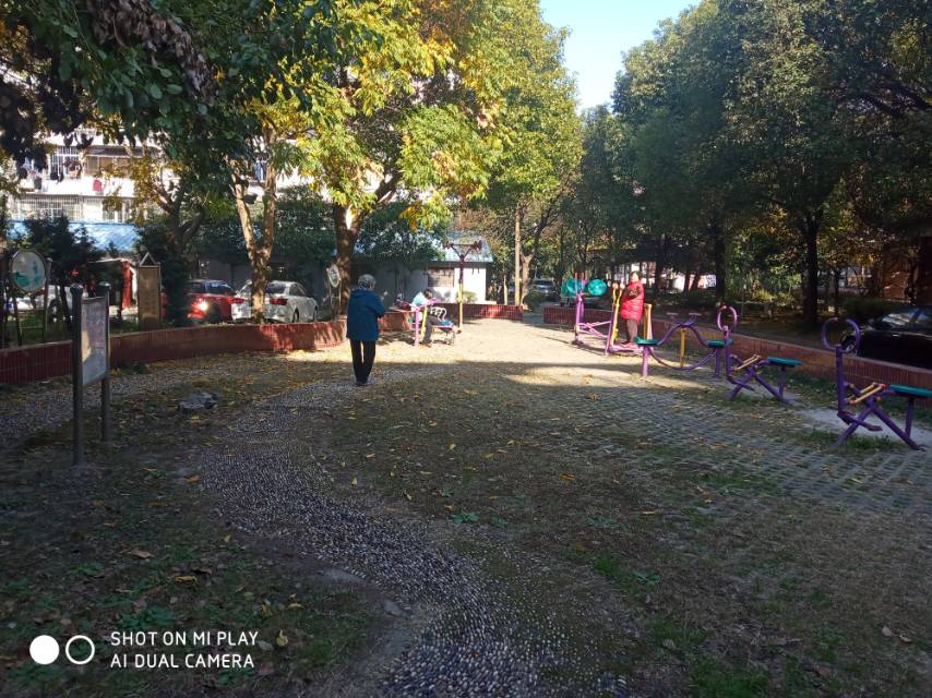 共和一二村健身苑點(diǎn)一