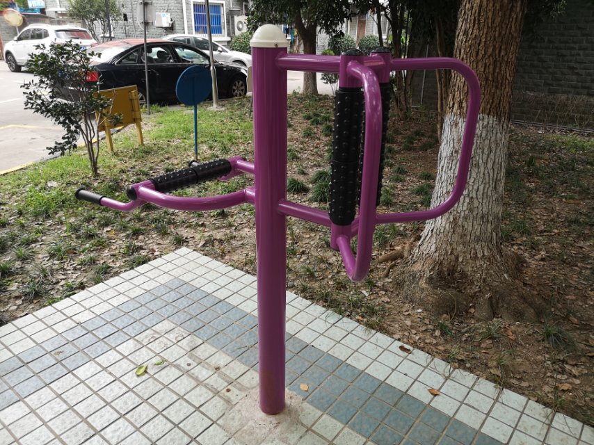 腰背按摩器 腰背按摩器