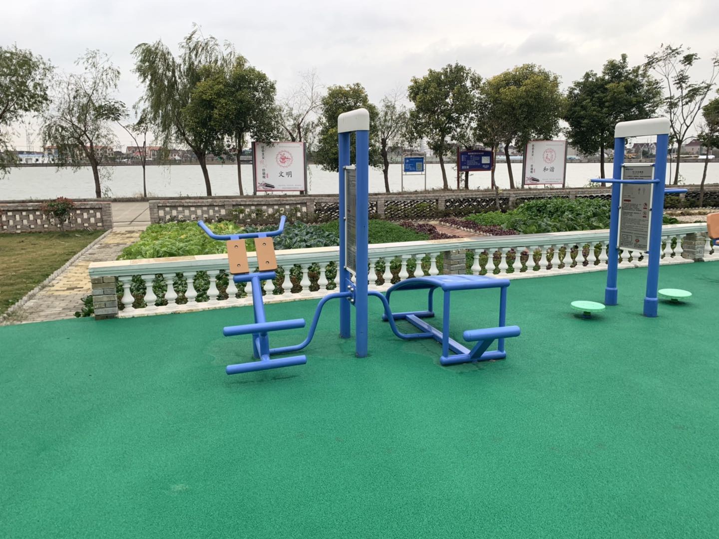 雙立柱腹背訓(xùn)練器 雙立柱腹背訓(xùn)練器