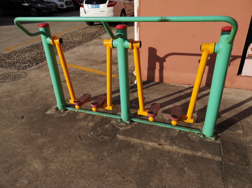 兩聯漫步機