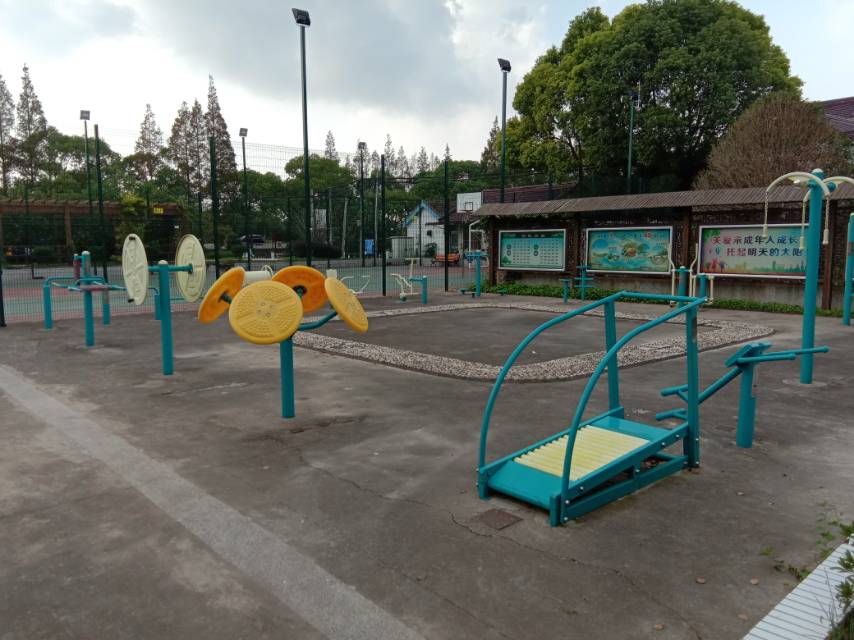 堡鎮財貿村健身點