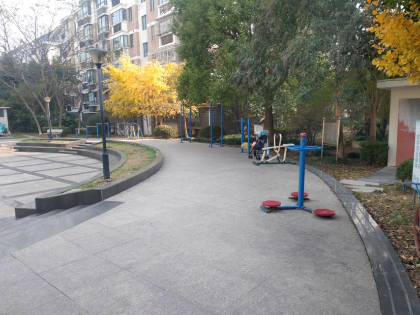 泰燕華庭健身點