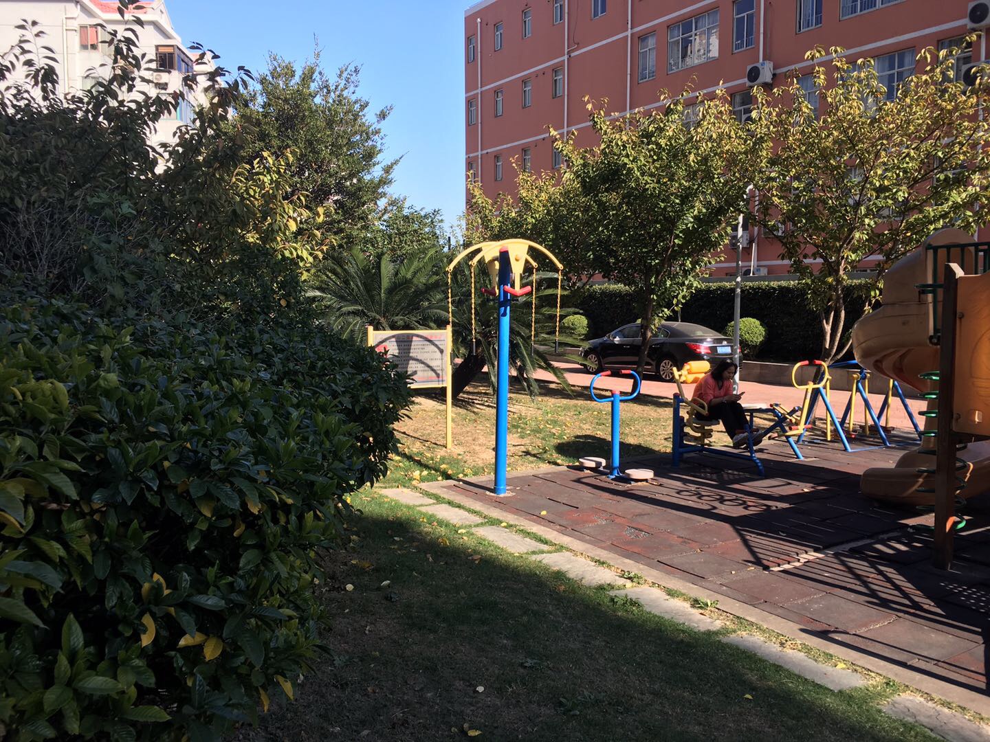 羅山二居健身點