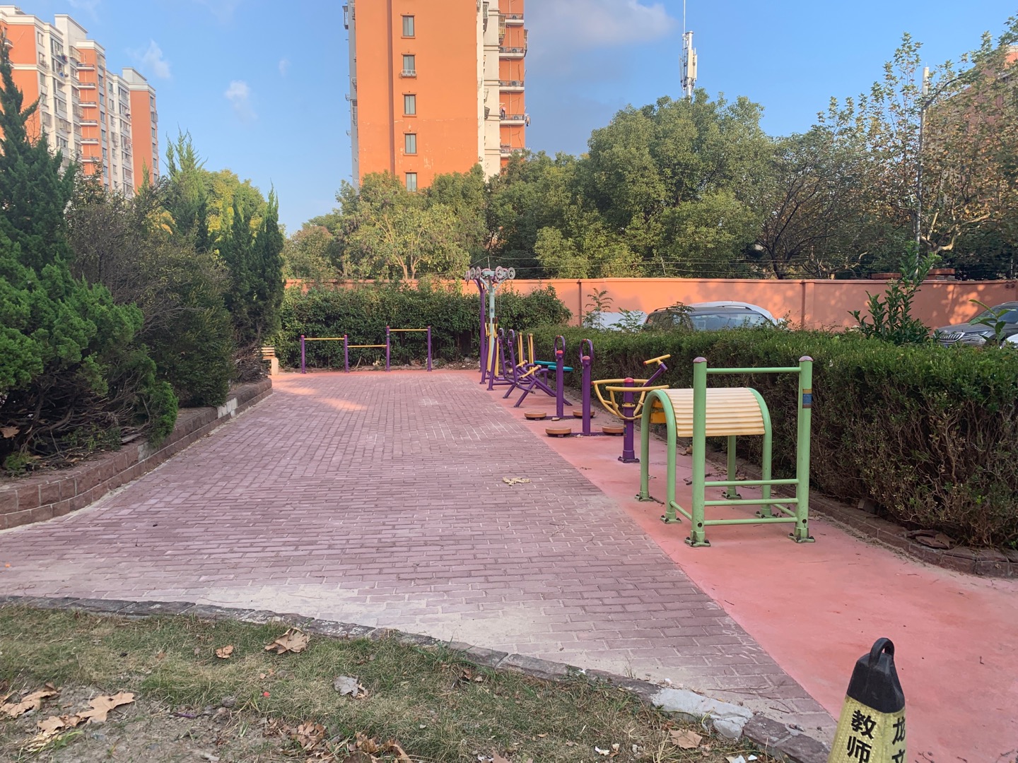 芳芯路175弄健身點