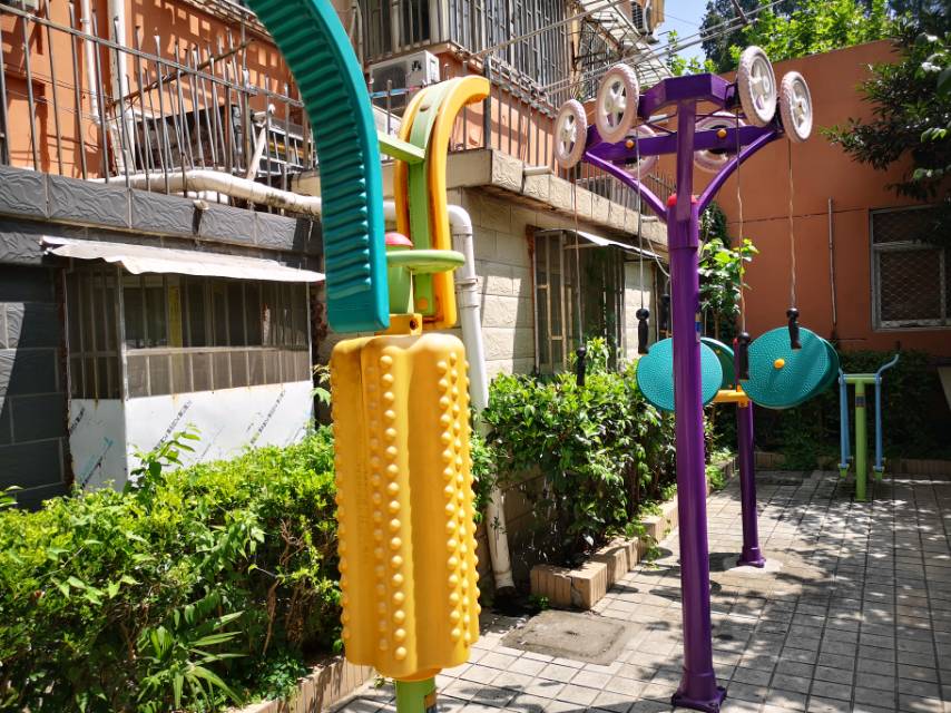 建設居委健身苑點