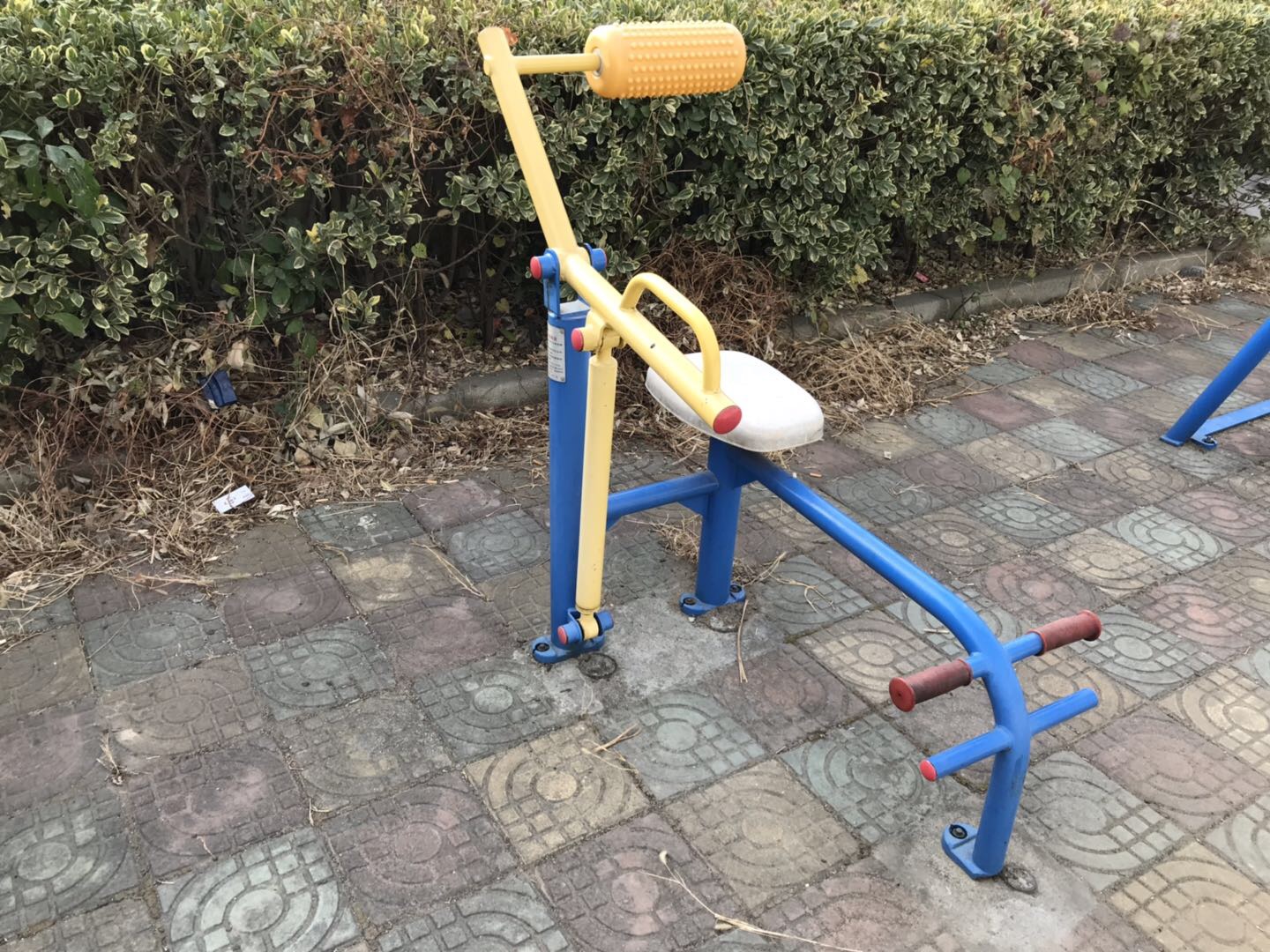 腹背鍛煉器 腹背鍛煉器