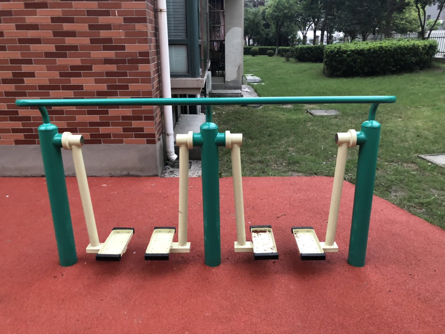 雙人漫步機