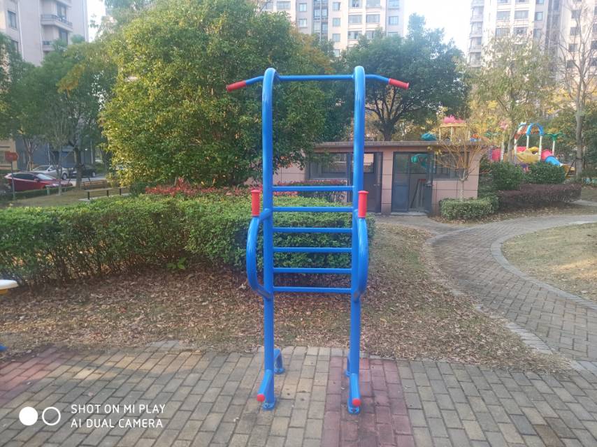 多功能訓(xùn)練器 多功能訓(xùn)練器