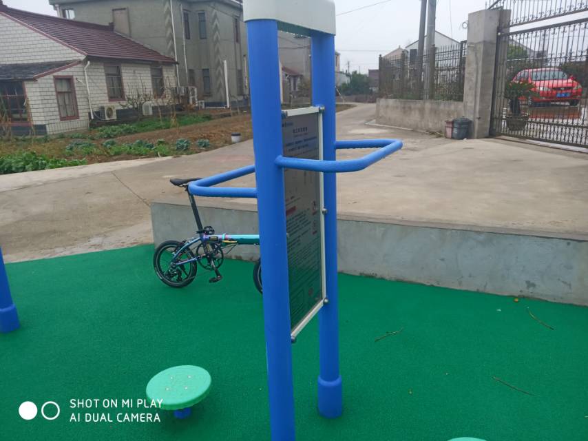 雙立柱扭腰器 雙立柱扭腰器