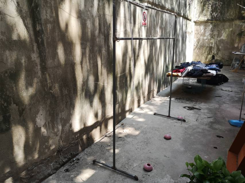 金屬居委健身苑點