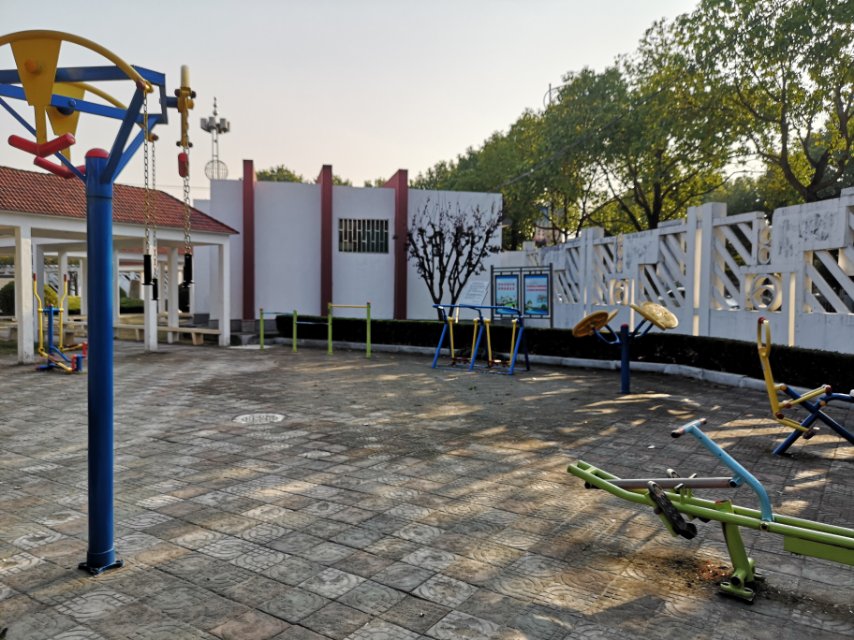 環東居委健身苑點