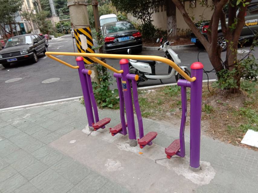 太空漫步器 太空漫步器