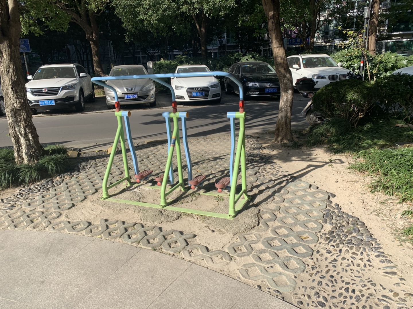 太空漫步器 太空漫步器