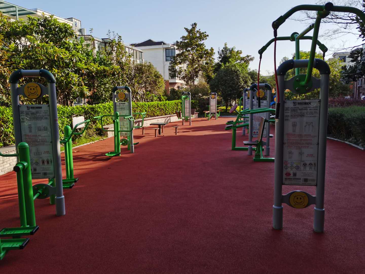 奉浦街道奉浦苑市民益智健身苑點（二）